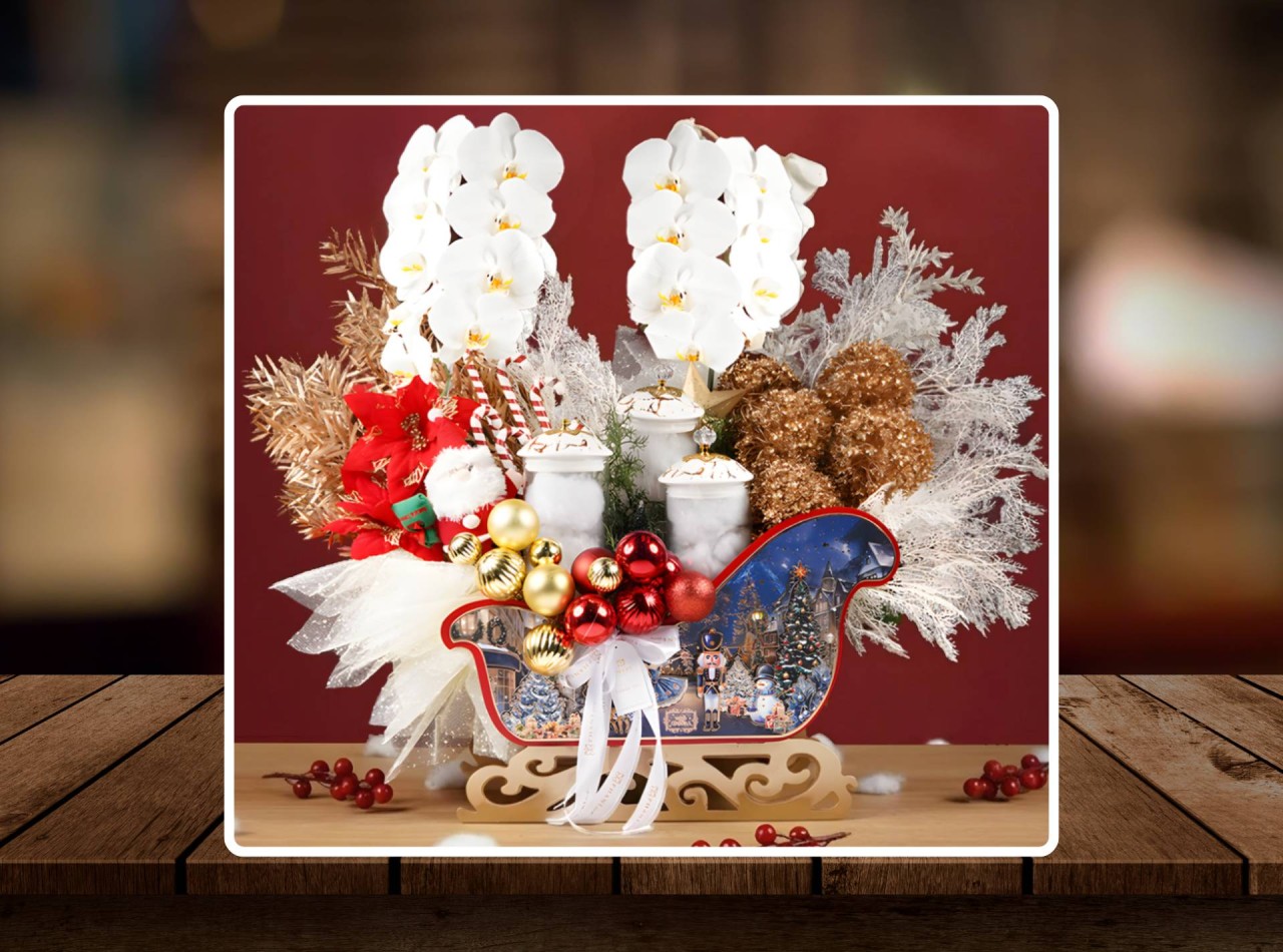 2025 HAMPERS NATAL ORCHID JOY PINK